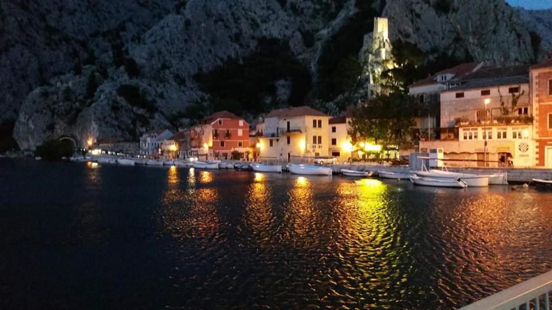 Apartments Jadra Omiš Екстериор снимка